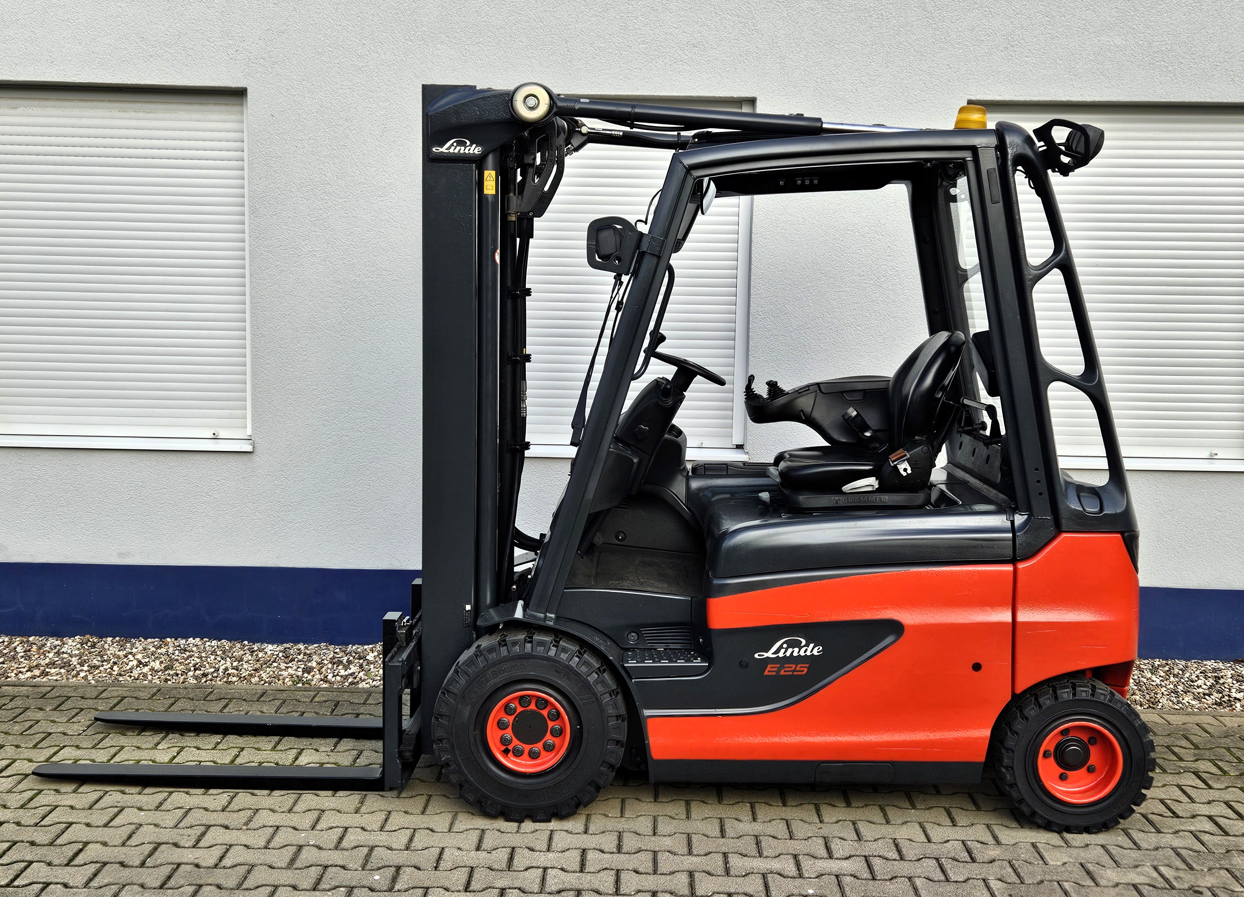 Linde E 25-01
